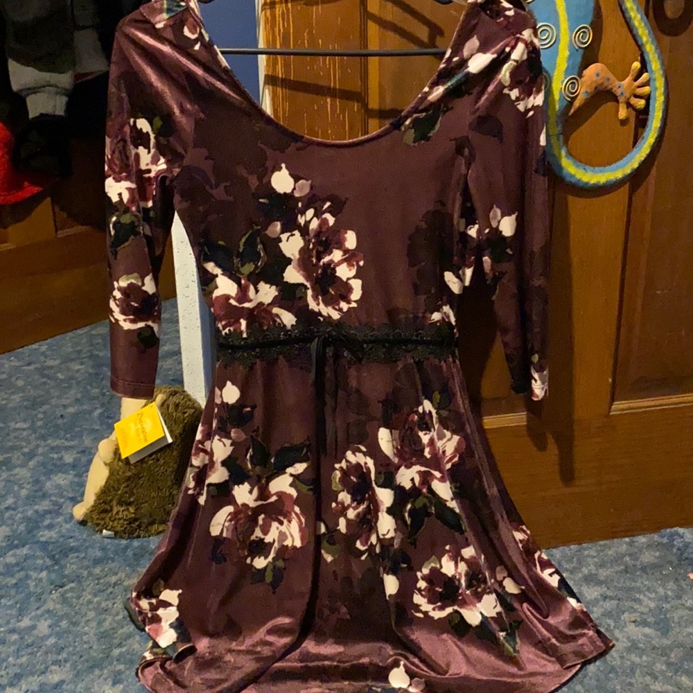 Xs casual sleeved dress